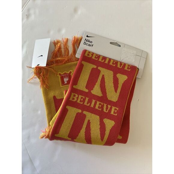 Nike AFC Richmond Ted Lasso Believe In Soccer Scarf University Gold Pink NWT - Picture 7 of 7